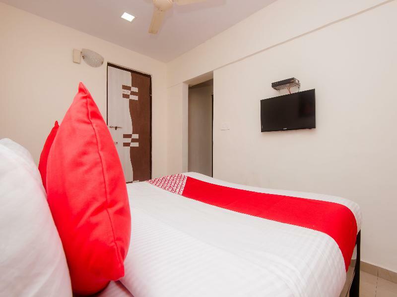 Oyo Flagship 756 Hotel Sarang Heritage Navi Mumbai Eksteriør bilde